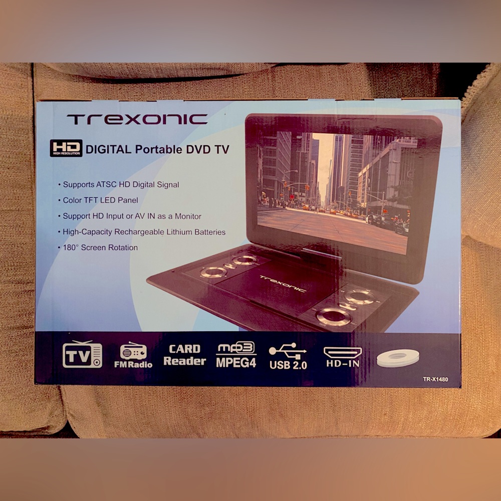 Trexonic 13" Portable TV/DVD Player
